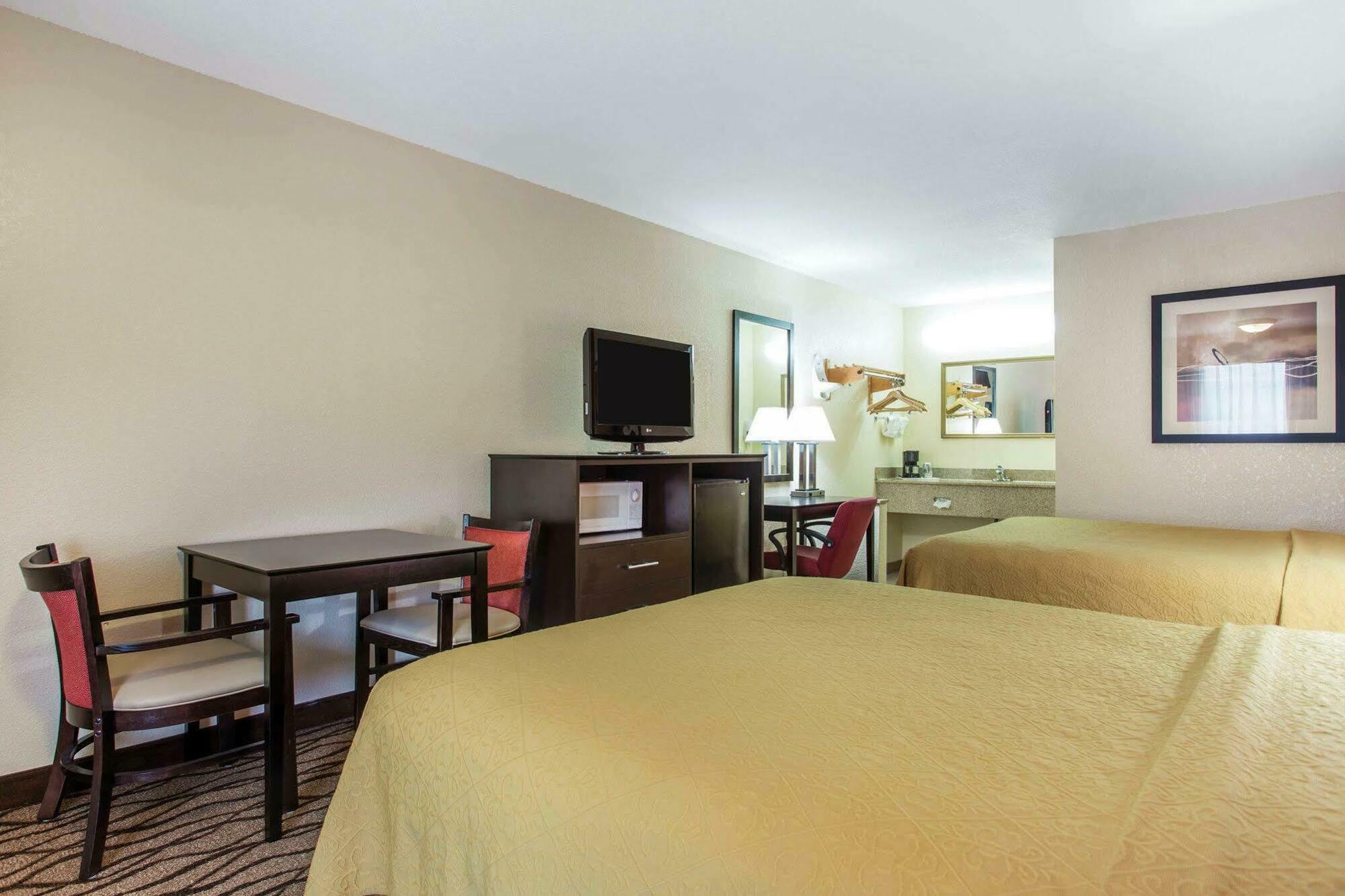 Quality Inn & Suites Lexington Dış mekan fotoğraf